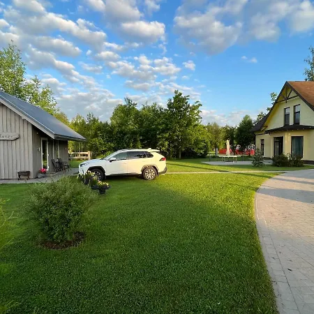 Priedes Viesu māja