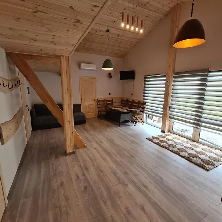 Priedes Viesu māja Engure