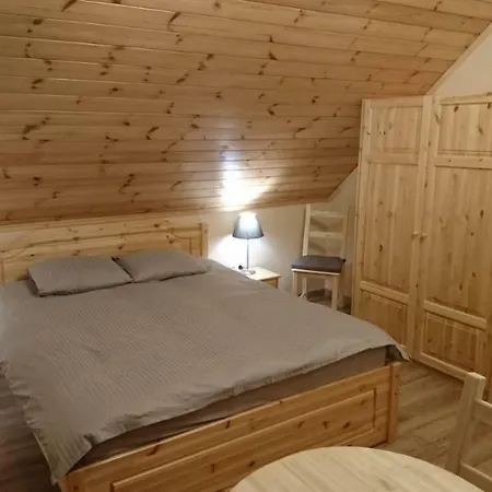 Priedes Viesu māja